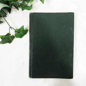 Vintage Accents - Vintage Book Vintage Accents - Vintage Book